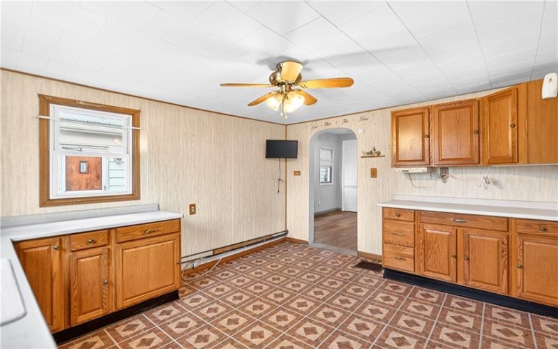 101 7th St, Monongahela, 15063, 2 Bedrooms Bedrooms, 7 Rooms Rooms,1 BathroomBathrooms,Residential,For Sale,7th St,1746971