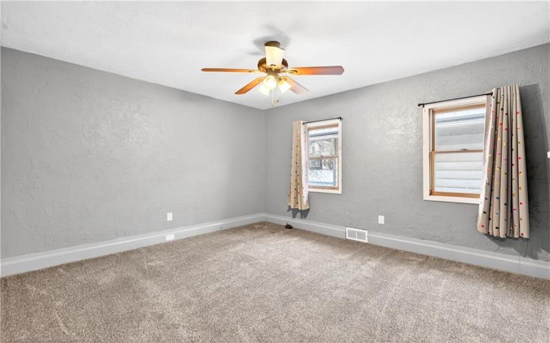 101 7th St, Monongahela, 15063, 2 Bedrooms Bedrooms, 7 Rooms Rooms,1 BathroomBathrooms,Residential,For Sale,7th St,1746971