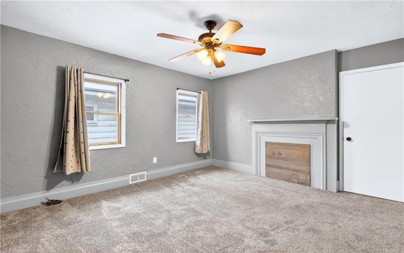 101 7th St, Monongahela, 15063, 2 Bedrooms Bedrooms, 7 Rooms Rooms,1 BathroomBathrooms,Residential,For Sale,7th St,1746971