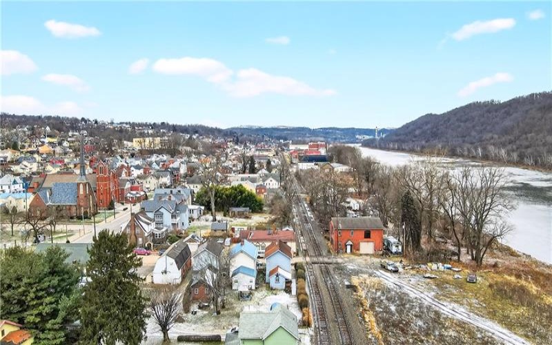 101 7th St, Monongahela, 15063, 2 Bedrooms Bedrooms, 7 Rooms Rooms,1 BathroomBathrooms,Residential,For Sale,7th St,1746971