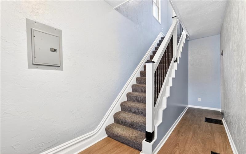 101 7th St, Monongahela, 15063, 2 Bedrooms Bedrooms, 7 Rooms Rooms,1 BathroomBathrooms,Residential,For Sale,7th St,1746971