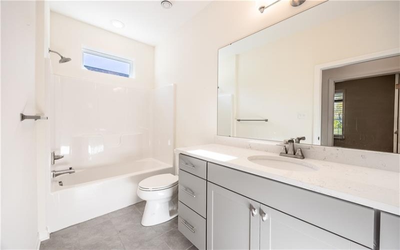 103 Bridle Lane, Washington, 15301, 3 Bedrooms Bedrooms, 11 Rooms Rooms,3 BathroomsBathrooms,Residential,For Sale,Bridle Lane,1739332
