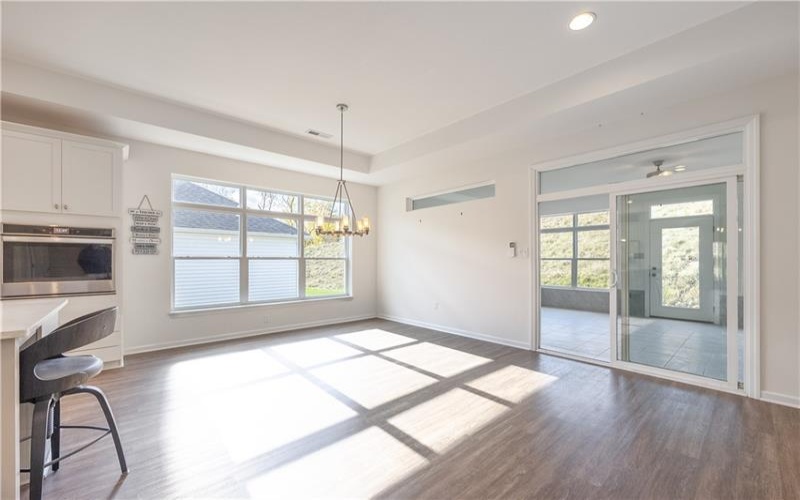 103 Bridle Lane, Washington, 15301, 3 Bedrooms Bedrooms, 11 Rooms Rooms,3 BathroomsBathrooms,Residential,For Sale,Bridle Lane,1739332