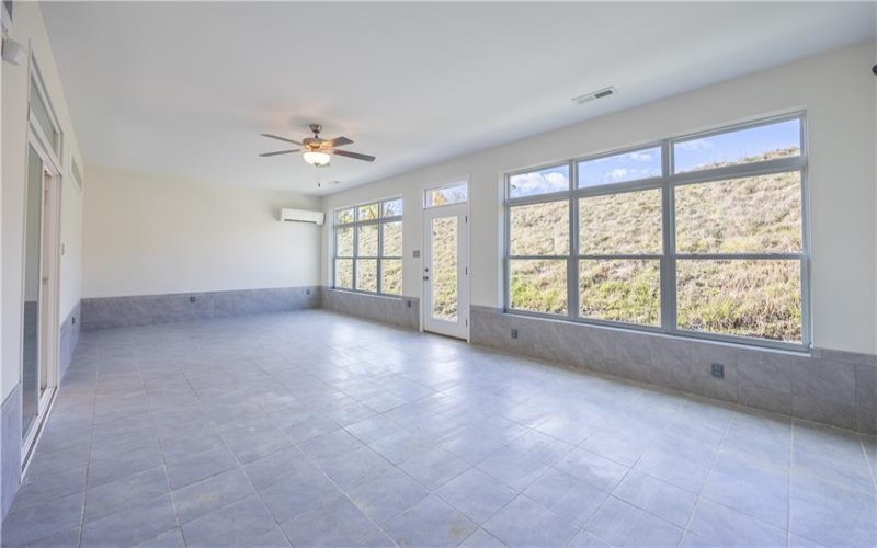 103 Bridle Lane, Washington, 15301, 3 Bedrooms Bedrooms, 11 Rooms Rooms,3 BathroomsBathrooms,Residential,For Sale,Bridle Lane,1739332