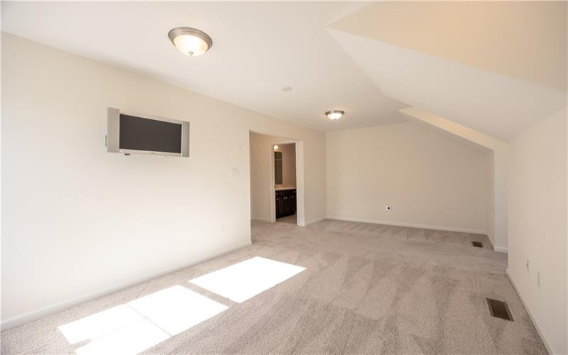 103 Bridle Lane, Washington, 15301, 3 Bedrooms Bedrooms, 11 Rooms Rooms,3 BathroomsBathrooms,Residential,For Sale,Bridle Lane,1739332