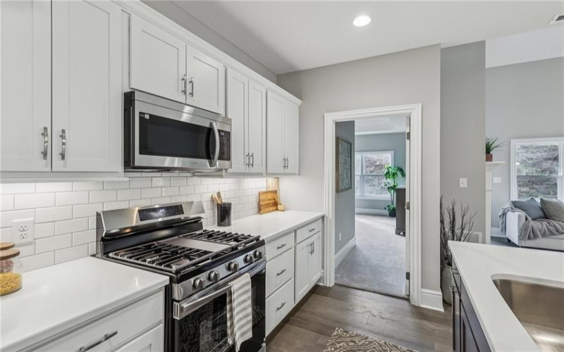 130 Summer Lane, McDonald, 15057, 3 Bedrooms Bedrooms, 10 Rooms Rooms,2.1 BathroomsBathrooms,Residential,For Sale,Summer Lane,1735859