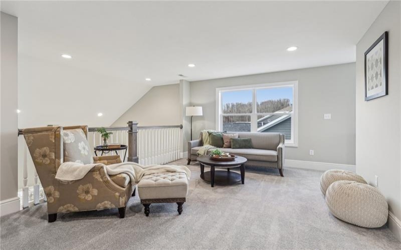 130 Summer Lane, McDonald, 15057, 3 Bedrooms Bedrooms, 10 Rooms Rooms,2.1 BathroomsBathrooms,Residential,For Sale,Summer Lane,1735859
