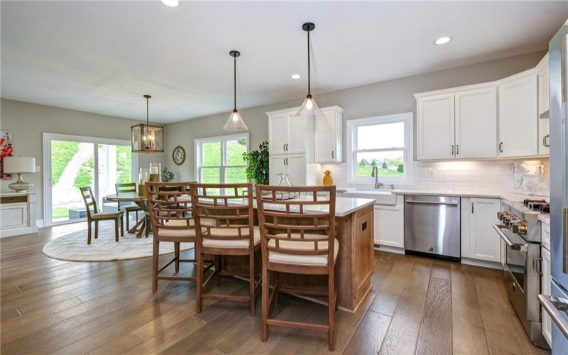 138 Summer Lane, McDonald, 15057, 3 Bedrooms Bedrooms, 7 Rooms Rooms,2 BathroomsBathrooms,Residential,For Sale,Summer Lane,1735860