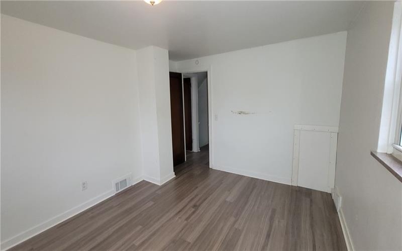 1802 Alcoa Dr, New Kensington, 15068, 2 Bedrooms Bedrooms, 8 Rooms Rooms,1.1 BathroomsBathrooms,Residential,For Sale,Alcoa Dr,1742132