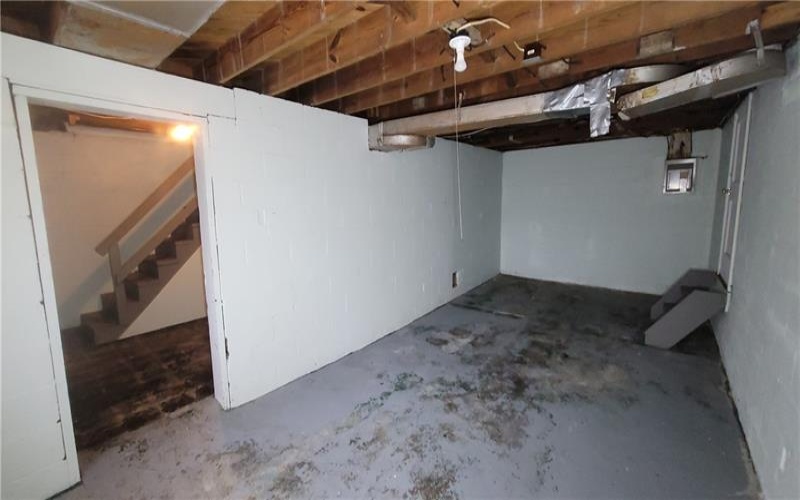 1802 Alcoa Dr, New Kensington, 15068, 2 Bedrooms Bedrooms, 8 Rooms Rooms,1.1 BathroomsBathrooms,Residential,For Sale,Alcoa Dr,1742132