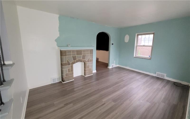 1802 Alcoa Dr, New Kensington, 15068, 2 Bedrooms Bedrooms, 8 Rooms Rooms,1.1 BathroomsBathrooms,Residential,For Sale,Alcoa Dr,1742132