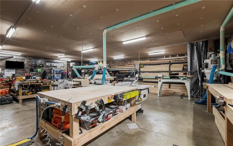 6339 Old William Penn Highway, Export, 15632, ,Commercial-industrial-business,For Sale,Old William Penn Highway,1746979