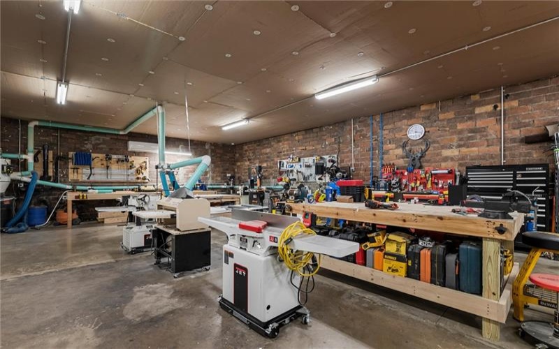 6339 Old William Penn Highway, Export, 15632, ,Commercial-industrial-business,For Sale,Old William Penn Highway,1746979