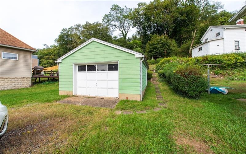 419 Vandergrift Lane, East Vandergrift, 15629, 3 Bedrooms Bedrooms, ,2 BathroomsBathrooms,Residential,For Sale,Vandergrift Lane,1724824