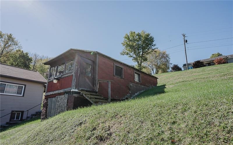 1326 Hessler Street, Nanty Glo Boro First Ward, 15943, 2 Bedrooms Bedrooms, 6 Rooms Rooms,1 BathroomBathrooms,Residential,For Sale,Hessler Street,1724845