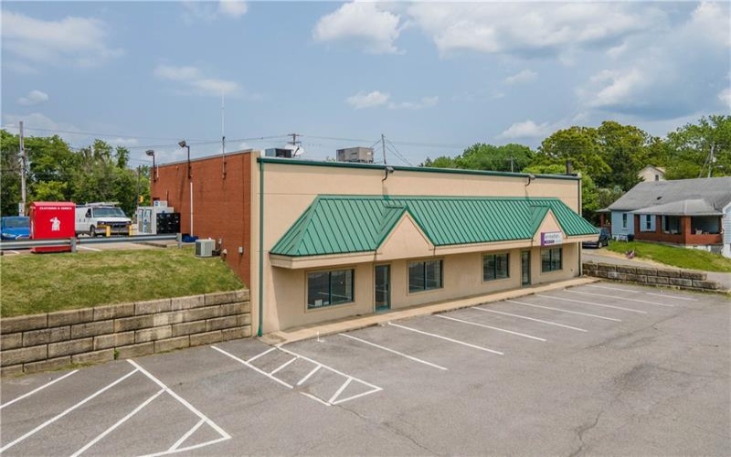 1100 Steubenbville Pike, Burgettstown, 15021, ,Commercial-industrial-business,For Sale,Steubenbville Pike,1739367