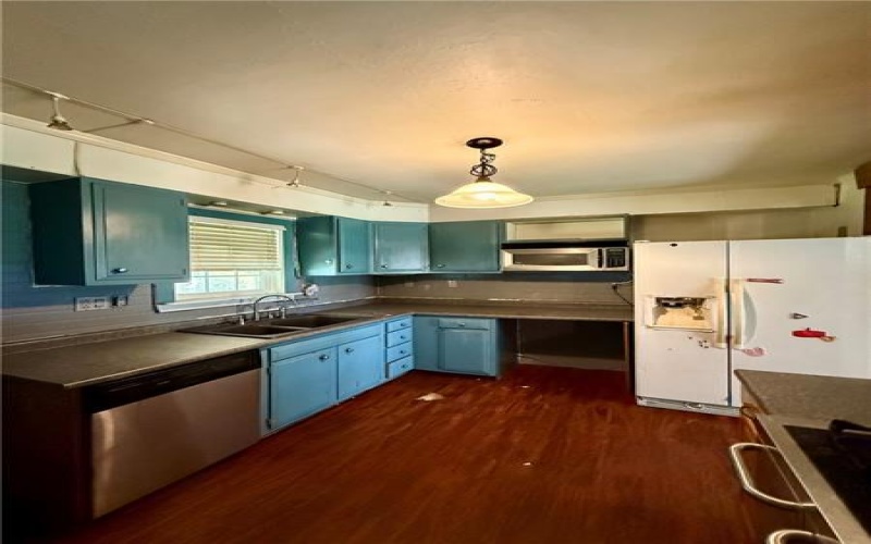 81 Greene Street, Clarksville, 15322, 3 Bedrooms Bedrooms, 7 Rooms Rooms,2 BathroomsBathrooms,Residential,For Sale,Greene Street,1724885