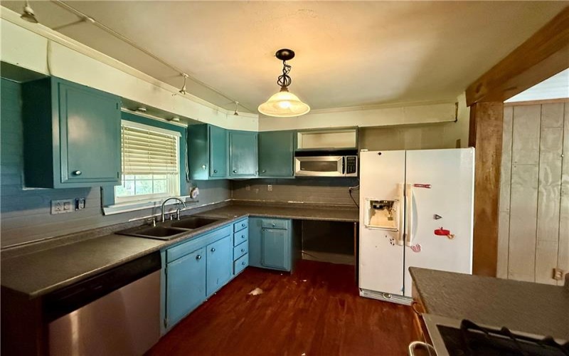 81 Greene Street, Clarksville, 15322, 3 Bedrooms Bedrooms, 7 Rooms Rooms,2 BathroomsBathrooms,Residential,For Sale,Greene Street,1724885