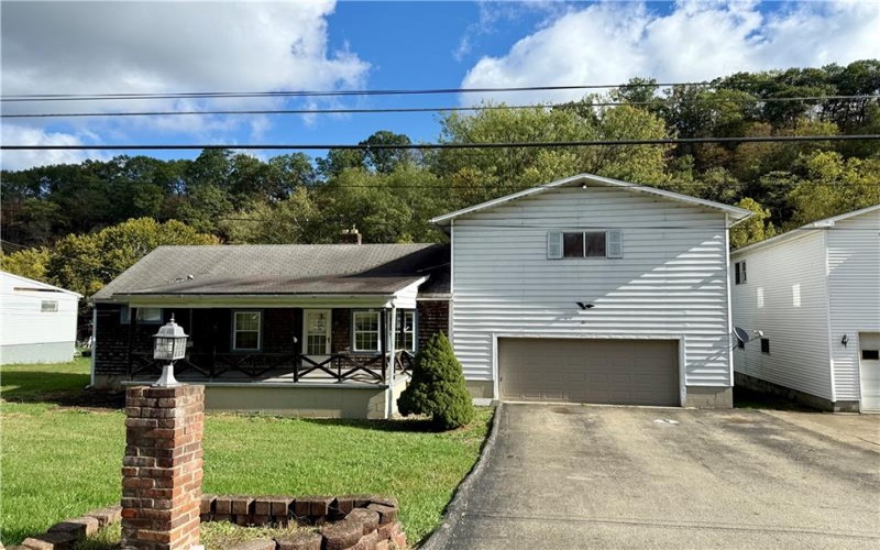 81 Greene Street, Clarksville, 15322, 3 Bedrooms Bedrooms, 7 Rooms Rooms,2 BathroomsBathrooms,Residential,For Sale,Greene Street,1724885