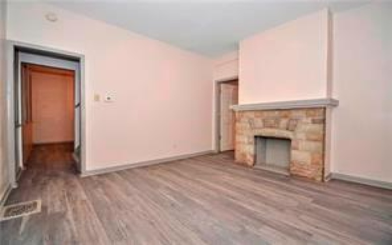 432 Conrad Ave, Charleroi, 15022, 5 Bedrooms Bedrooms, 9 Rooms Rooms,2.1 BathroomsBathrooms,Residential,For Sale,Conrad Ave,1735937