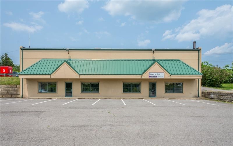 1100 Steubenbville Pike, Burgettstown, 15021, ,Commercial-industrial-business,For Sale,Steubenbville Pike,1739387