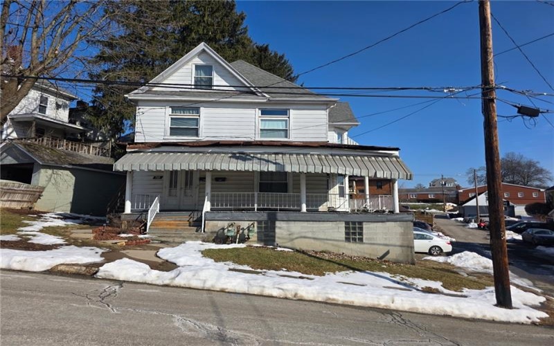 725 Pine St, Irwin, 15642, ,Multi-unit,For Sale,Pine St,1744680