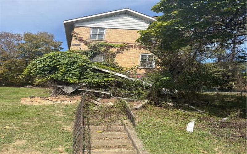 310 2nd St, Marianna, 15345, 3 Bedrooms Bedrooms, ,1 BathroomBathrooms,Residential,For Sale,2nd St,1724942