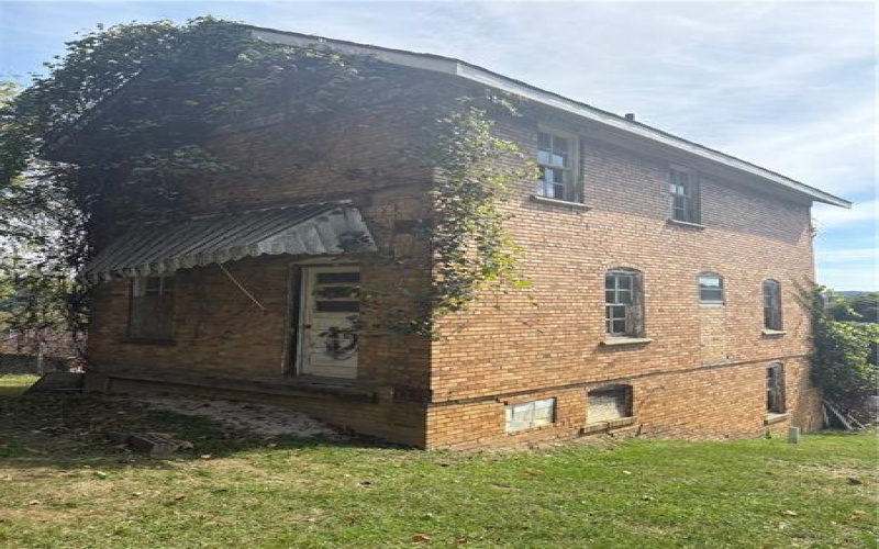 310 2nd St, Marianna, 15345, 3 Bedrooms Bedrooms, ,1 BathroomBathrooms,Residential,For Sale,2nd St,1724942