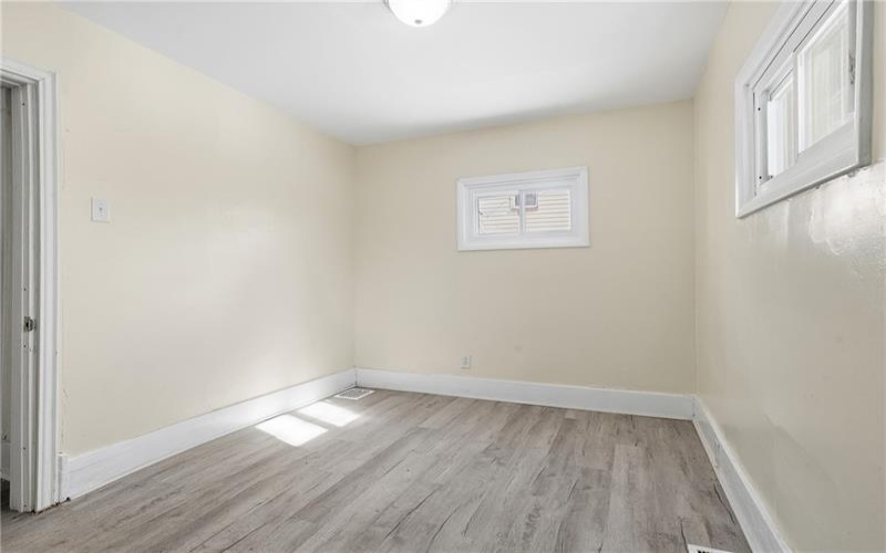 1245 Kenneth Avenue, New Kensington, 15068, 5 Bedrooms Bedrooms, ,1 BathroomBathrooms,Residential,For Sale,Kenneth Avenue,1739388