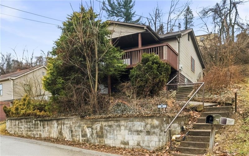 4 Grant St, Monongahela, 15063, 3 Bedrooms Bedrooms, ,2 BathroomsBathrooms,Residential,For Sale,Grant St,1742212