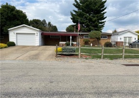 2647 Paige St., Lower Burrell, 15068, 3 Bedrooms Bedrooms, 9 Rooms Rooms,1 BathroomBathrooms,Residential,For Sale,Paige St.,1744682 2647 Paige St., Lower Burrell, 15068, 3 Bedrooms Bedrooms, 9 Rooms Rooms,1 BathroomBathrooms,Residential,For Sale,Paige St.,1744682
