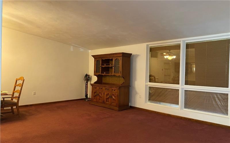 2647 Paige St., Lower Burrell, 15068, 3 Bedrooms Bedrooms, 9 Rooms Rooms,1 BathroomBathrooms,Residential,For Sale,Paige St.,1744682