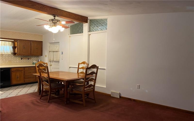 2647 Paige St., Lower Burrell, 15068, 3 Bedrooms Bedrooms, 9 Rooms Rooms,1 BathroomBathrooms,Residential,For Sale,Paige St.,1744682