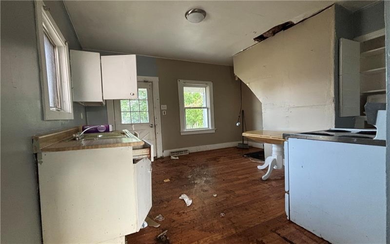 932 5th St, Charleroi, 15022, ,Multi-unit,For Sale,5th St,1724958