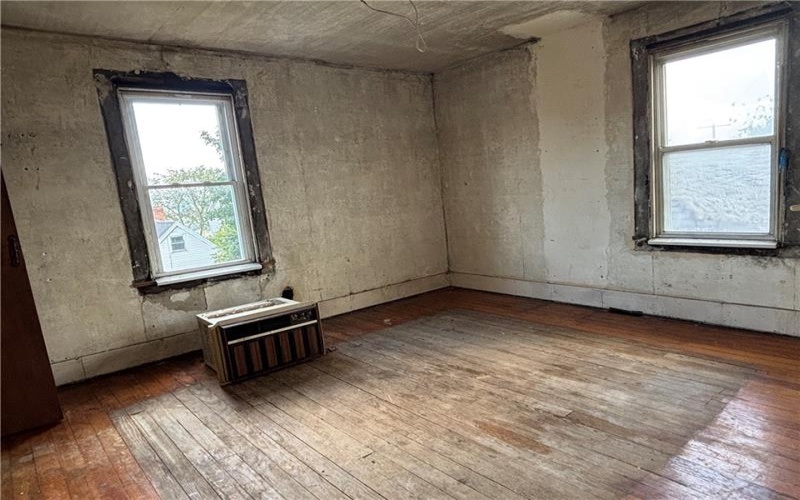 932 5th St, Charleroi, 15022, ,Multi-unit,For Sale,5th St,1724958