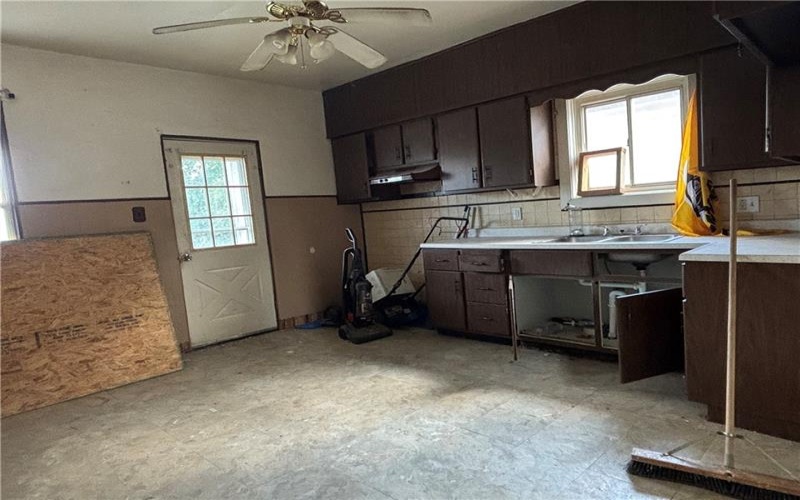 932 5th St, Charleroi, 15022, ,Multi-unit,For Sale,5th St,1724958