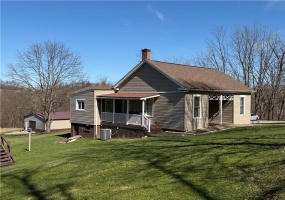 414 State Route 231, Claysville, 15323, 3 Bedrooms Bedrooms, 8 Rooms Rooms,1 BathroomBathrooms,Residential,For Sale,State Route 231,1731358