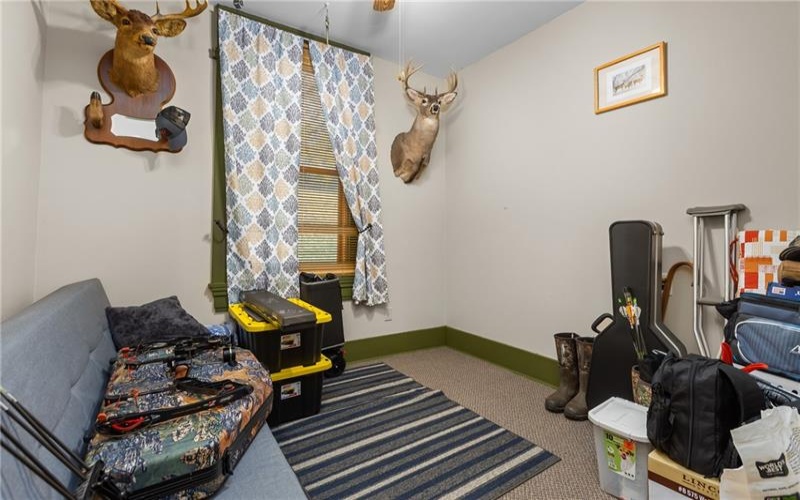 414 State Route 231, Claysville, 15323, 3 Bedrooms Bedrooms, 8 Rooms Rooms,1 BathroomBathrooms,Residential,For Sale,State Route 231,1731358