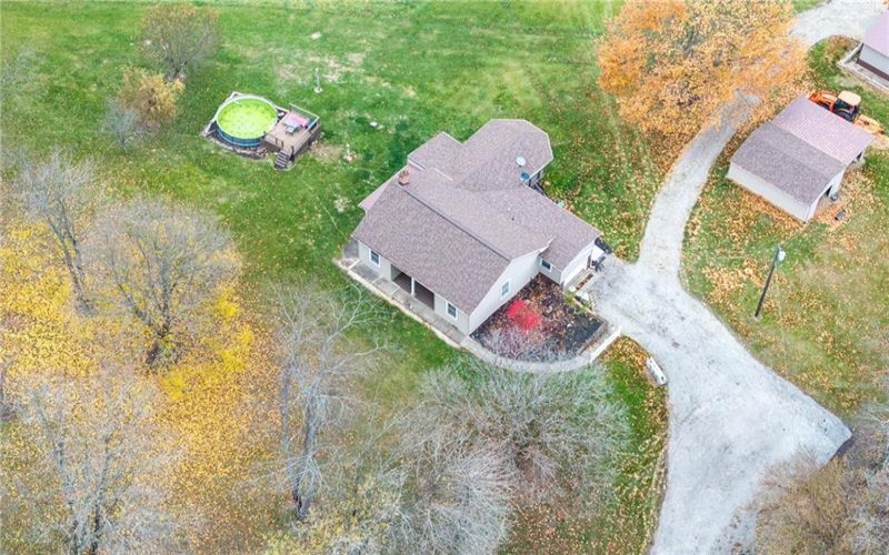414 State Route 231, Claysville, 15323, 3 Bedrooms Bedrooms, 8 Rooms Rooms,1 BathroomBathrooms,Residential,For Sale,State Route 231,1731358