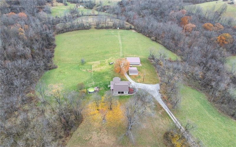 414 State Route 231, Claysville, 15323, 3 Bedrooms Bedrooms, 8 Rooms Rooms,1 BathroomBathrooms,Residential,For Sale,State Route 231,1731358