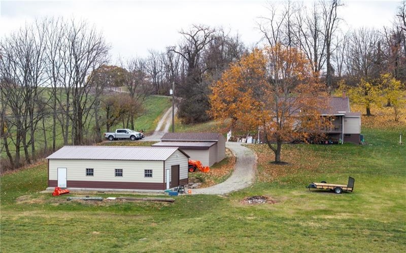 414 State Route 231, Claysville, 15323, 3 Bedrooms Bedrooms, 8 Rooms Rooms,1 BathroomBathrooms,Residential,For Sale,State Route 231,1731358