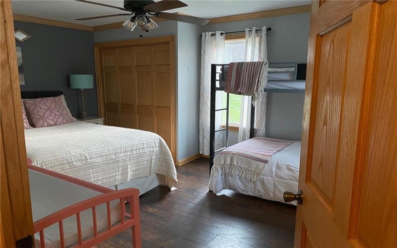 12 Logan St., Ohiopyle, 15470, 4 Bedrooms Bedrooms, 7 Rooms Rooms,2 BathroomsBathrooms,Residential,For Sale,Logan St.,1739397