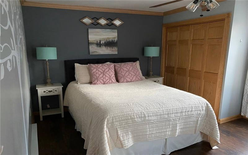 12 Logan St., Ohiopyle, 15470, 4 Bedrooms Bedrooms, 7 Rooms Rooms,2 BathroomsBathrooms,Residential,For Sale,Logan St.,1739397