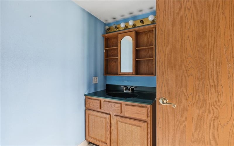 87 United Rd, Mount Pleasant, 15666, 4 Bedrooms Bedrooms, ,1.1 BathroomsBathrooms,Residential,For Sale,United Rd,1742215