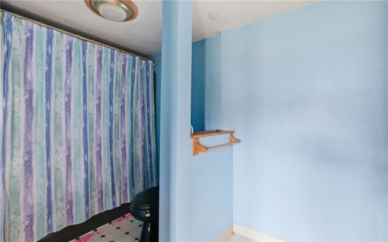 87 United Rd, Mount Pleasant, 15666, 4 Bedrooms Bedrooms, ,1.1 BathroomsBathrooms,Residential,For Sale,United Rd,1742215