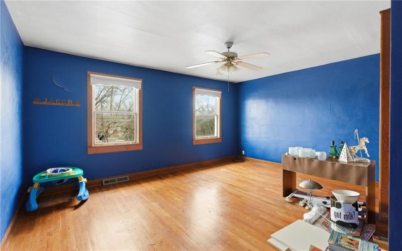 87 United Rd, Mount Pleasant, 15666, 4 Bedrooms Bedrooms, ,1.1 BathroomsBathrooms,Residential,For Sale,United Rd,1742215
