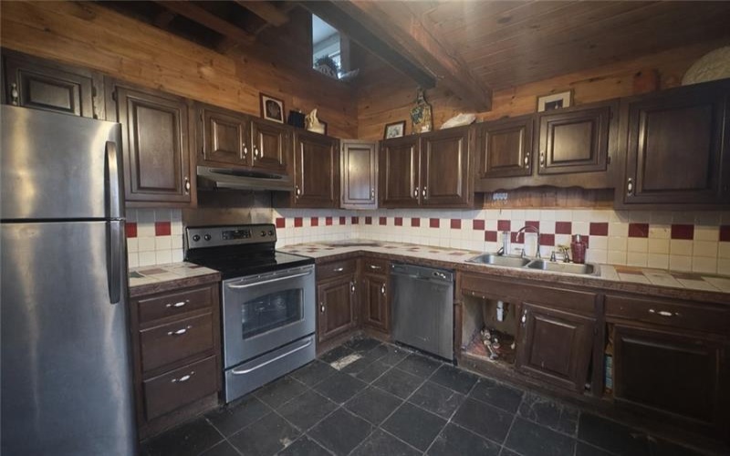 1409 Cambria Avenue, Winber, 15963, 3 Bedrooms Bedrooms, 7 Rooms Rooms,1.1 BathroomsBathrooms,Residential,For Sale,Cambria Avenue,1744712