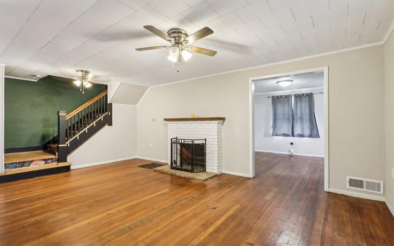 130 Pershing BOULEVARD, Nemacolin, 15351, 3 Bedrooms Bedrooms, 7 Rooms Rooms,1.1 BathroomsBathrooms,Residential,For Sale,Pershing,1747005