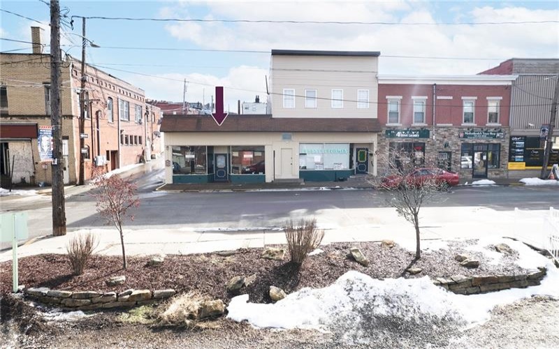 212 4th St, Jeannette, 15644, ,Commercial-industrial-business,For Sale,4th St,1742251