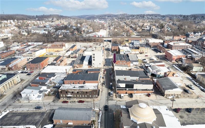 212 4th St, Jeannette, 15644, ,Commercial-industrial-business,For Sale,4th St,1742251